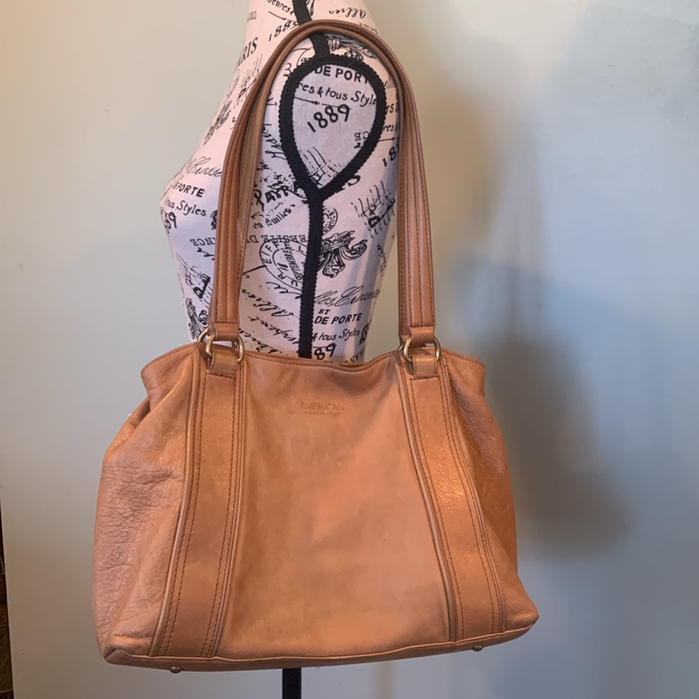Classic Tan Leather Shoulder Bag with Dome Shape